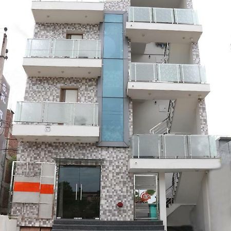 S.R. 레지던시 Zirakpur 외부 사진